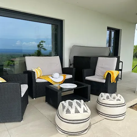 Hacienda R - Kuca Sa Bazenom Vilă