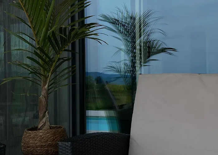 Hacienda R - Kuca Sa Bazenom Βίλα *